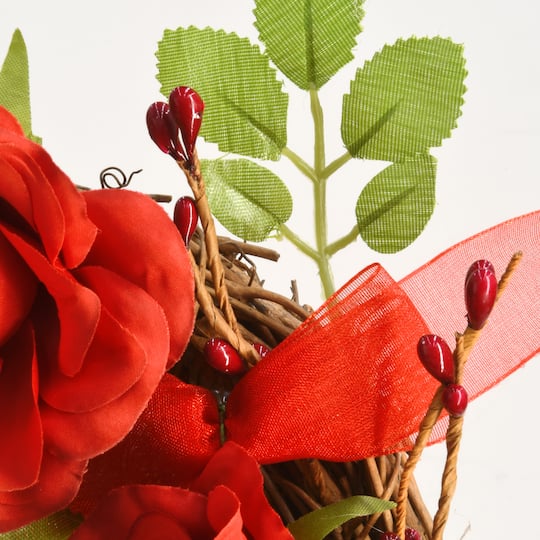 16" Valentine Heart Rose Wreath